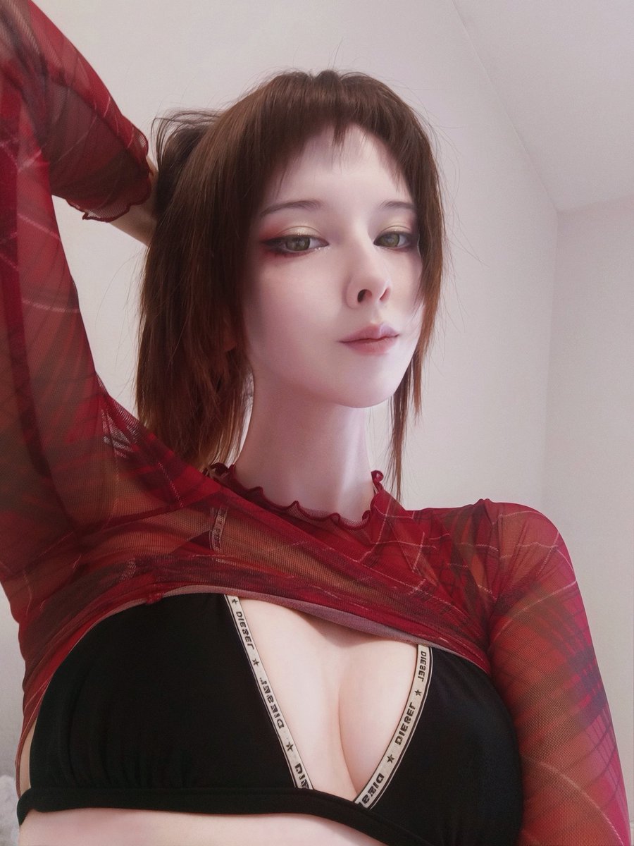 Nika Kotova Nua 12231