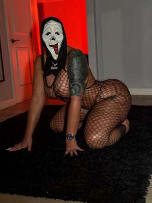 6ft Phenomenon nude 6