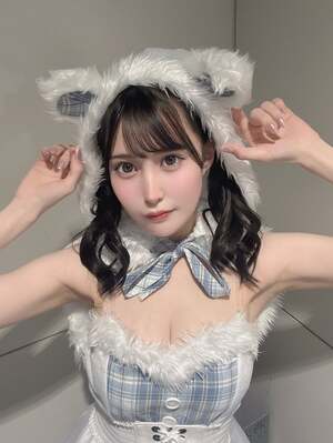 Aaa Ninomiya nude 8