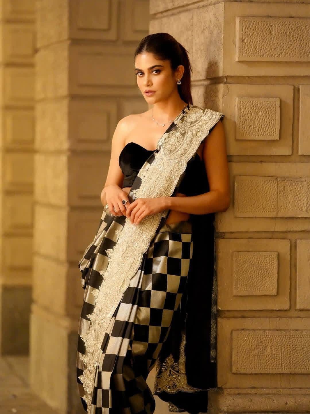 Aaditi Pohankar nude 3