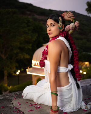 Aahana Kumra nude 12