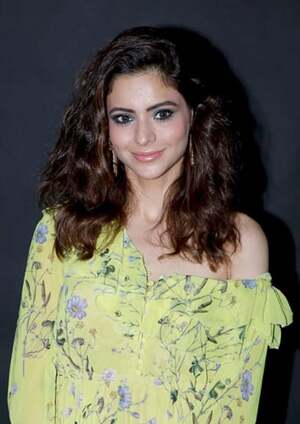 Aamna Sharif nude 5