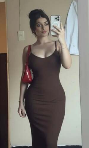 Aania Sharma nude 5
