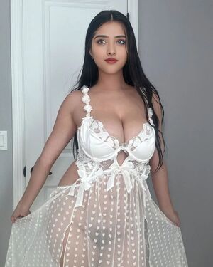Aanya Advani nude 1