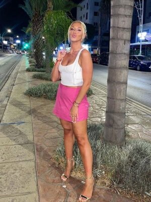 Abbi Grace Summers nude 9