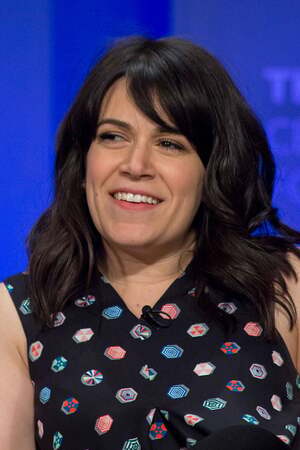 Abbi Jacobson nude 3