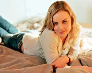 Abbie Cornish nude 6
