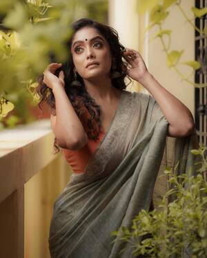 Abhirami Venkatachalam nude 6