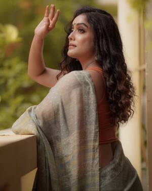 Abhirami Venkatachalam nude 7