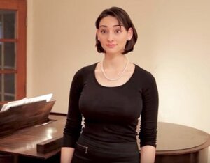Abigail Shapiro nude 11
