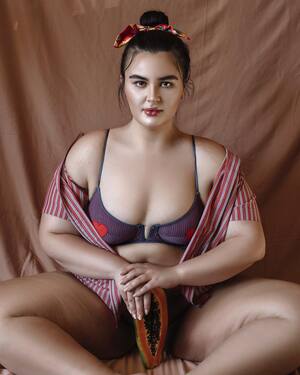 Abriana Soll nude 3