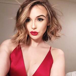 Acacia Brinley Clark nude 5