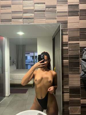 Addis Fouche nude 9