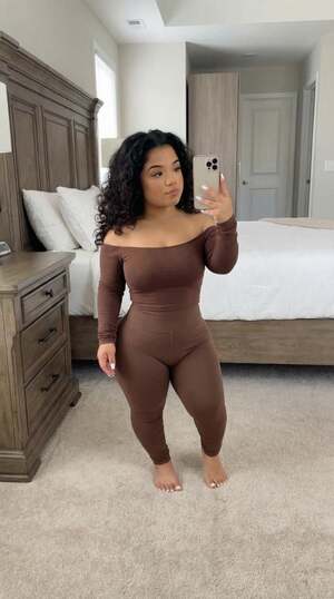 Aevyn nude 3