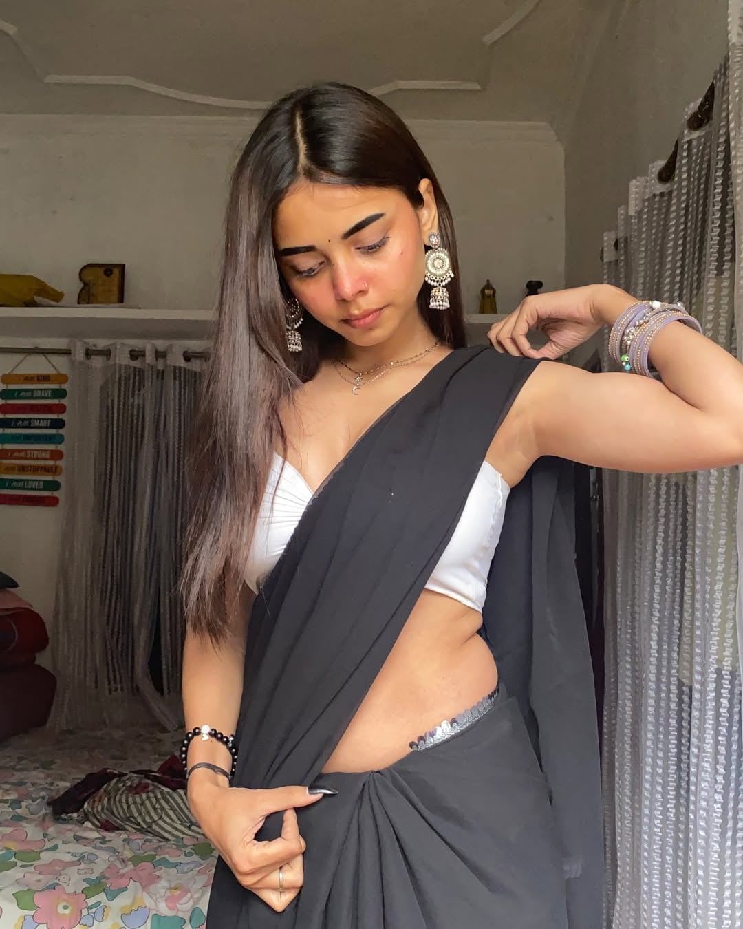 Afreen Khan nude 2