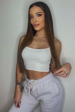 Aidaaaamc nude 4
