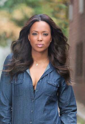 Aisha Tyler nude 8