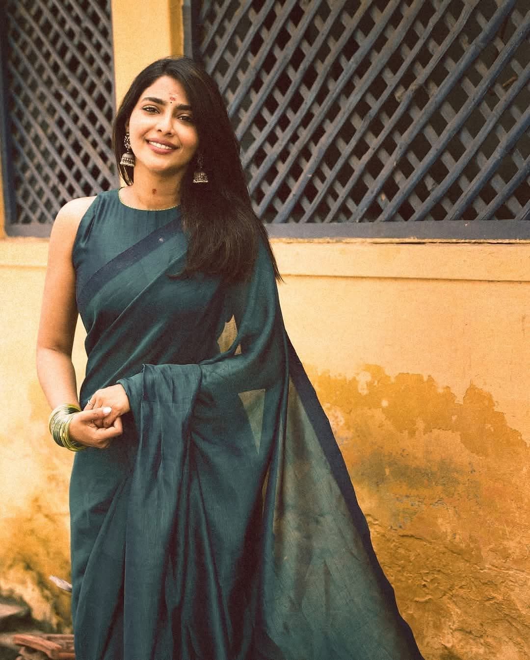 Aishwarya Lekshmi nude 4