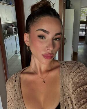 Aitana Aguirre nude 8