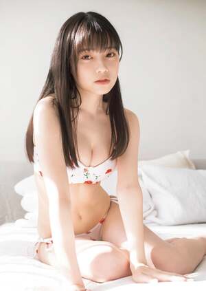 Akari Akase nude 2