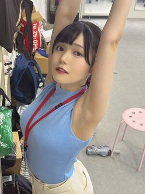 Akari Matsunaga nude 6