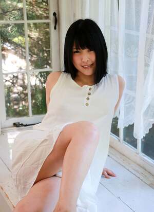 Akari Niimura nude 1