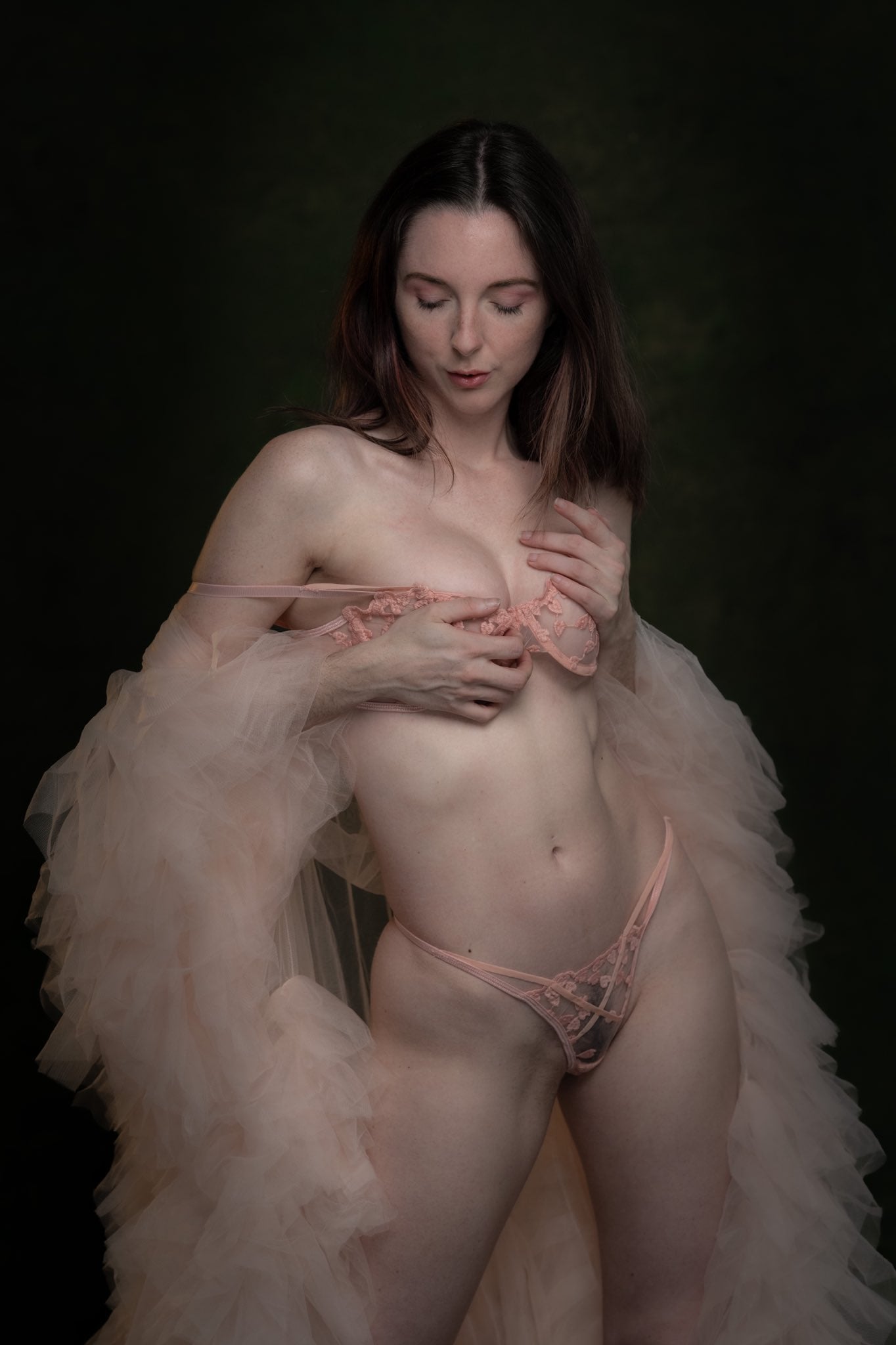 Aladora Rose nude 2