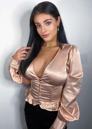 Alana Arbucci nude 10