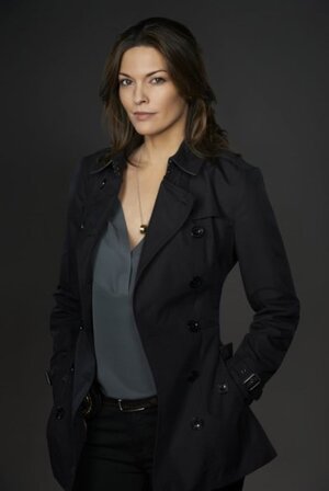 Alana De La Garza nude 7
