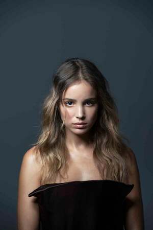 Alba Baptista nude 6