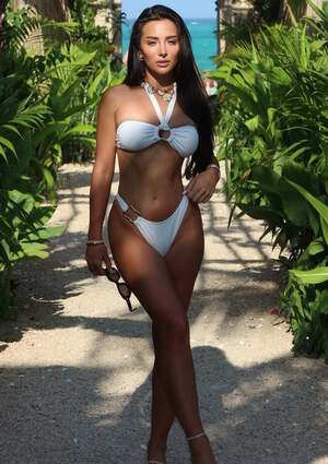 Albana Vukaj nude 10