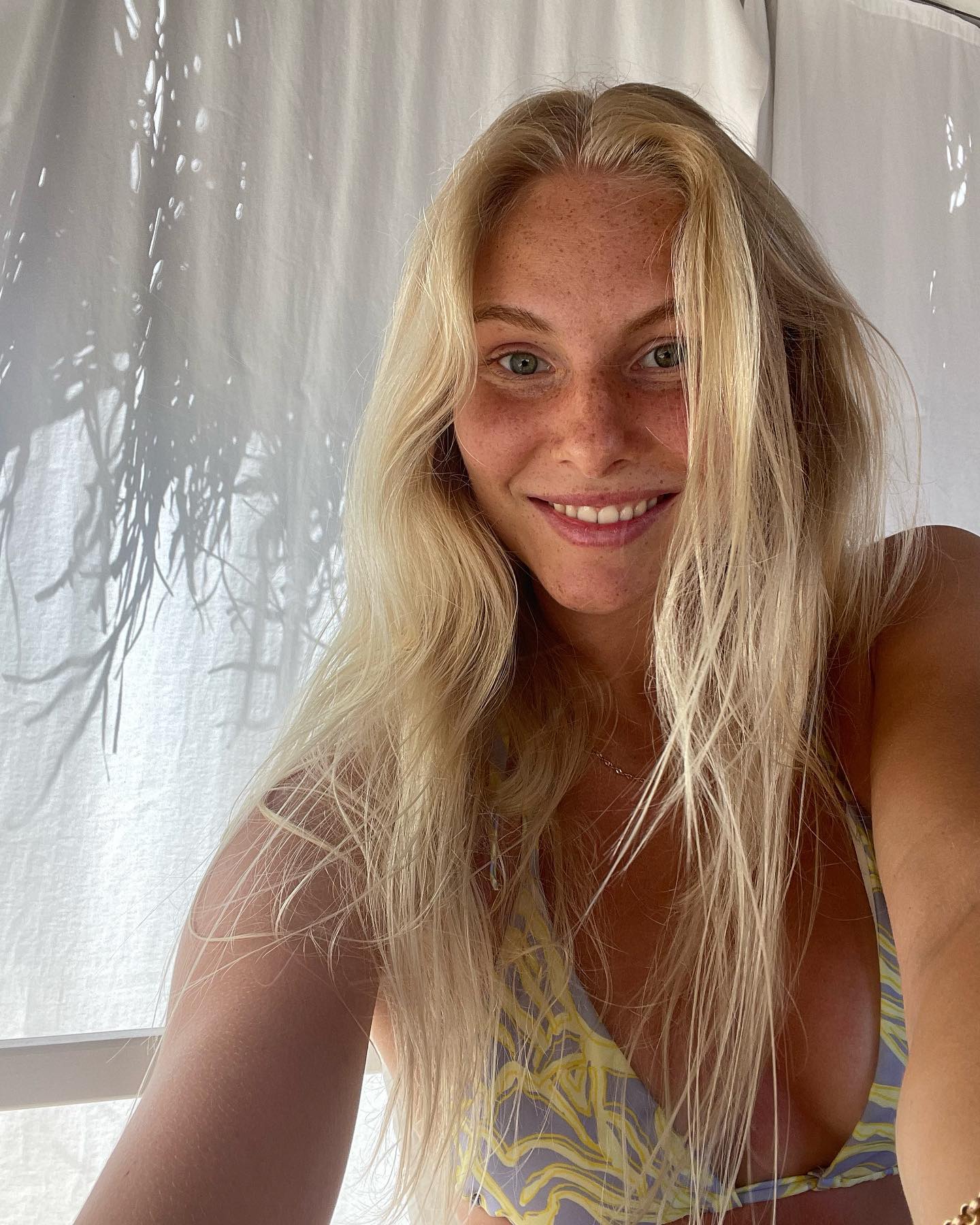 Alberte Kielstrup Madsen nude 10