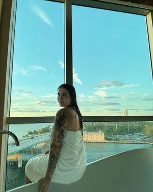 Ale ASMR nude 11
