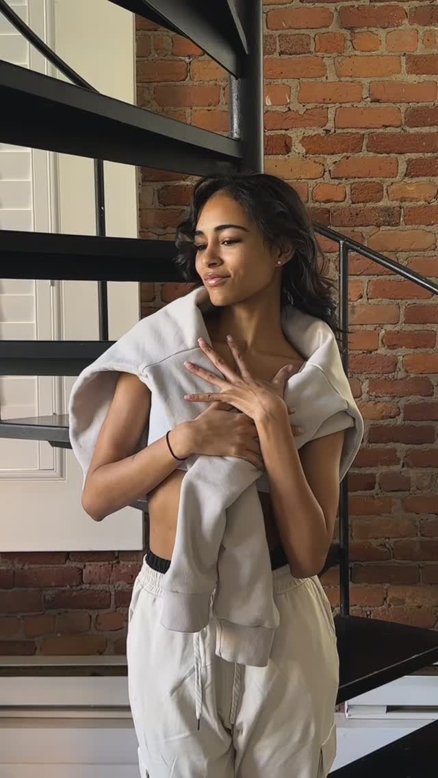 Aleeya Hutchins nude 6