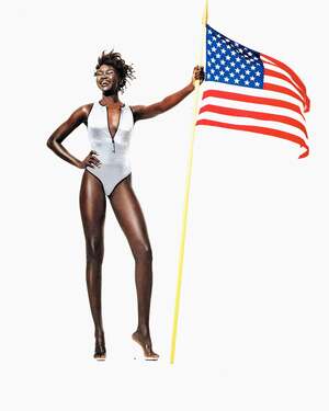 Alek Wek nude 7