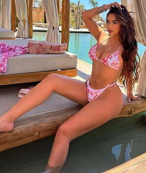 Alesia Bami nude 10