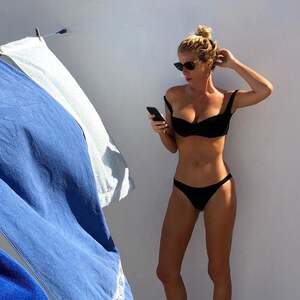 Alessia Marcuzzi nude 11