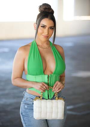Alex Bravo nude 8