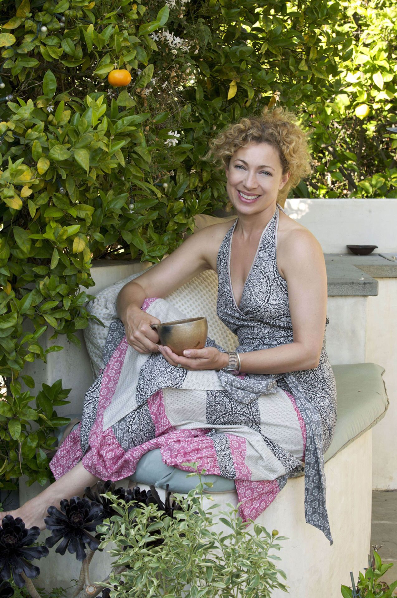 Alex Kingston nude 3