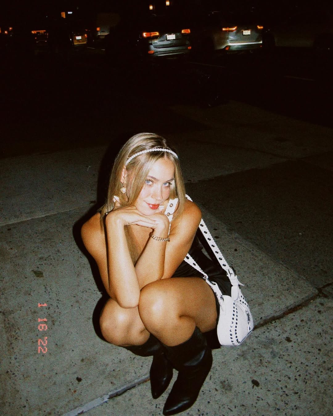 Alexa Blair Robertson nude 11