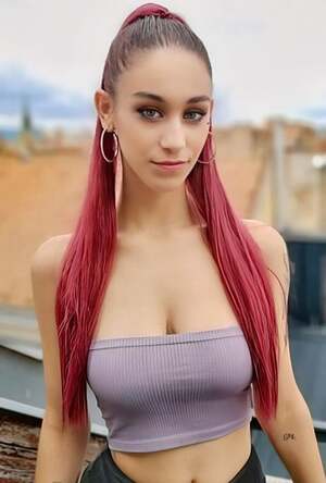 Alexandra Targaryen nude 8