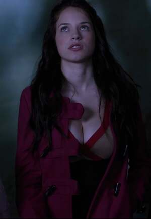 Alexis Knapp nude 10
