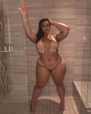 Alexus Danisha nude 8