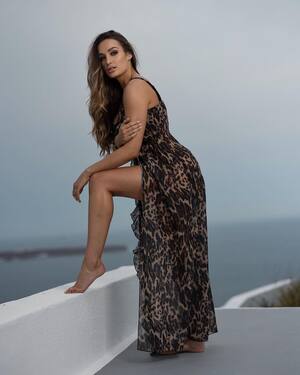 Ali Drew nude 10