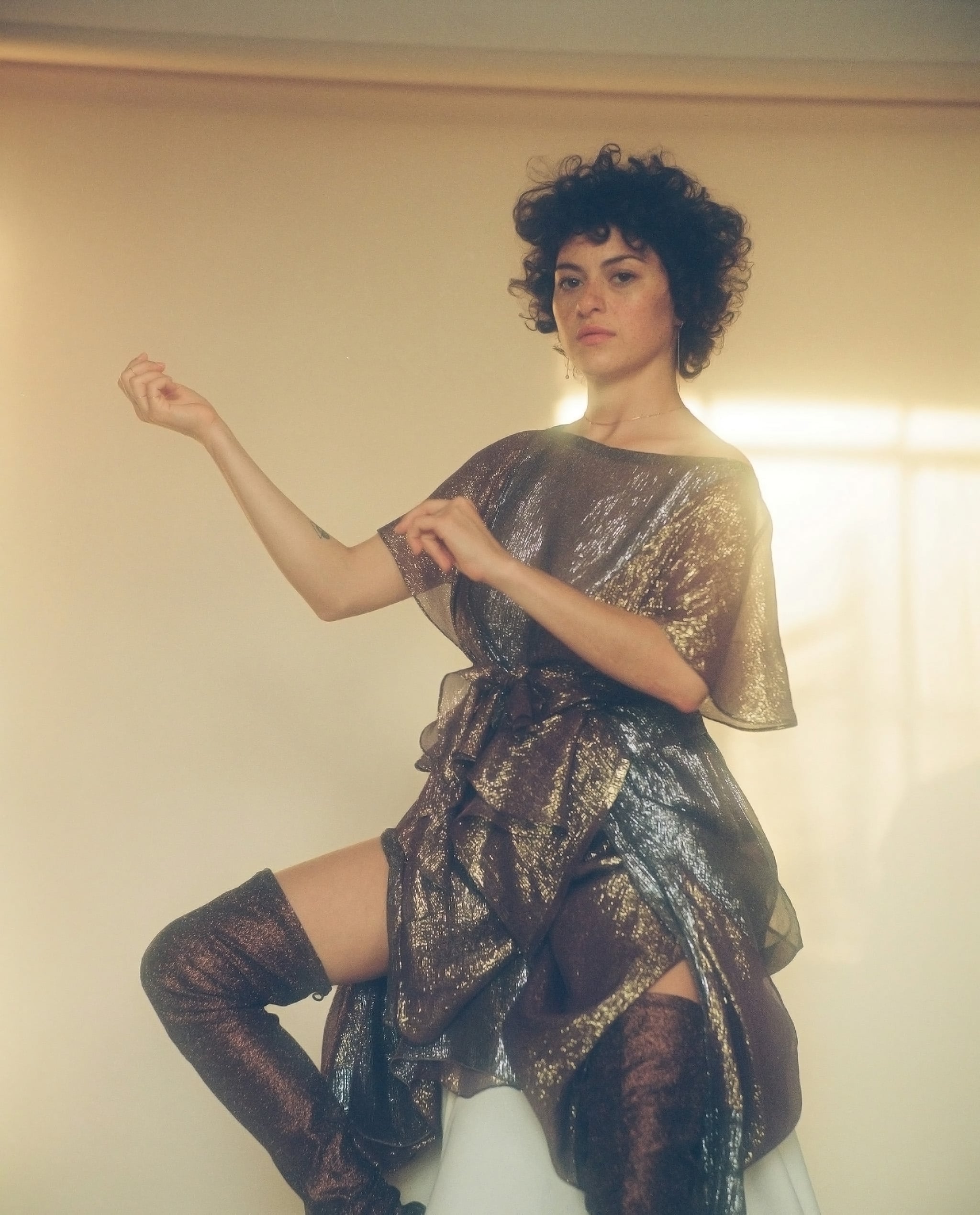Alia Shawkat nude 3
