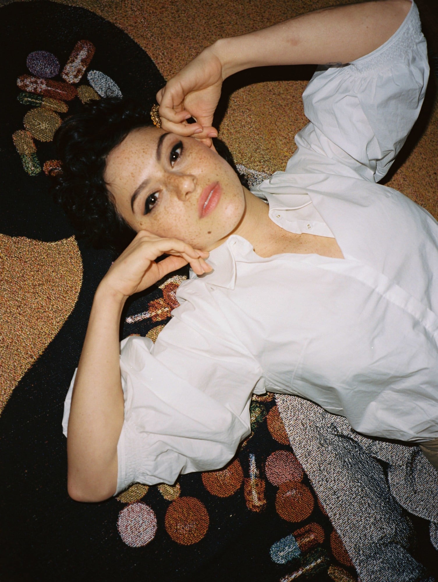 Alia Shawkat nude 7