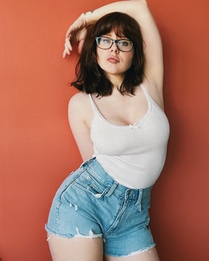 Alice CottonSox nude 3