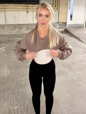 Alice Lou nude 10