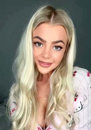 Alice Lou nude 8