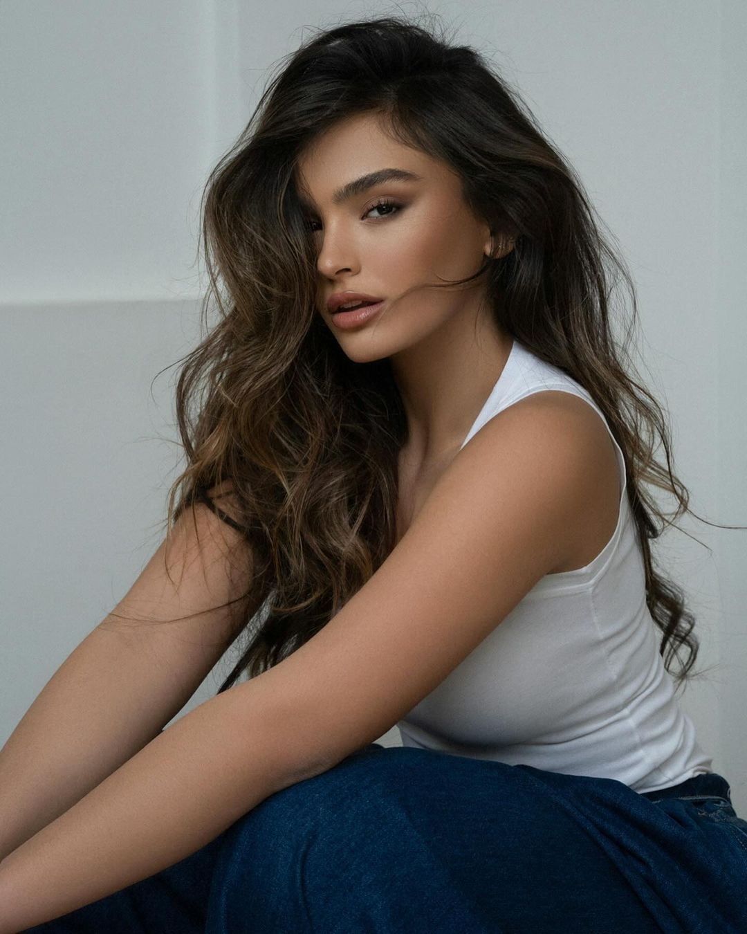 Alin Golan nude 5